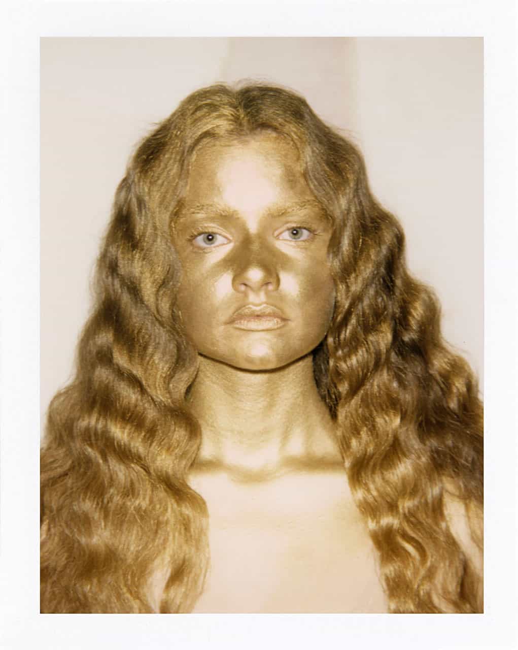 VANESSA BEECROFT | ALFREDO JAAR | MARZIA MIGLIORA | GIAN MARIA TOSATTI | TOBIAS ZIELONY | GILBERTO ZORIO | The Golden Hour. L’oro nell'arte dal figurativo all’astratto | Group Show | Spazio Ersel, Italy